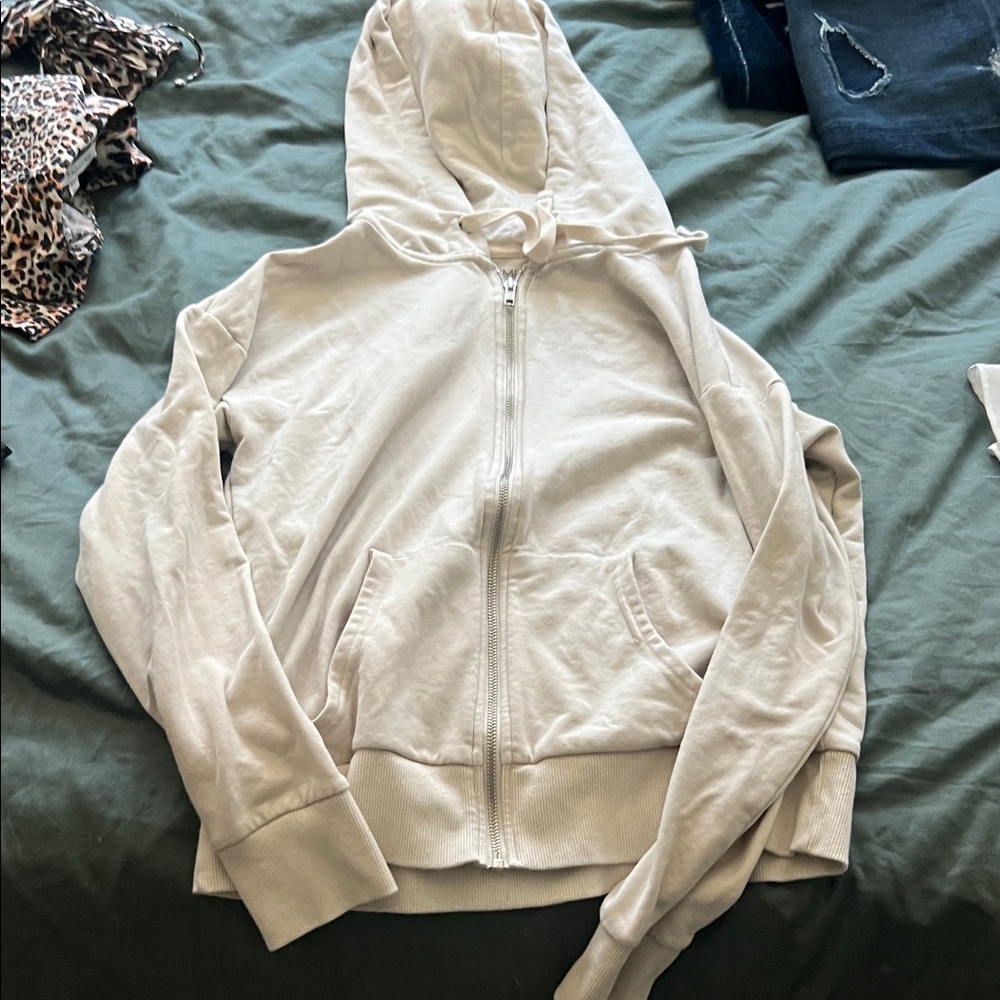 Time and Tru Women's Off-White Zip-Up Hoodie